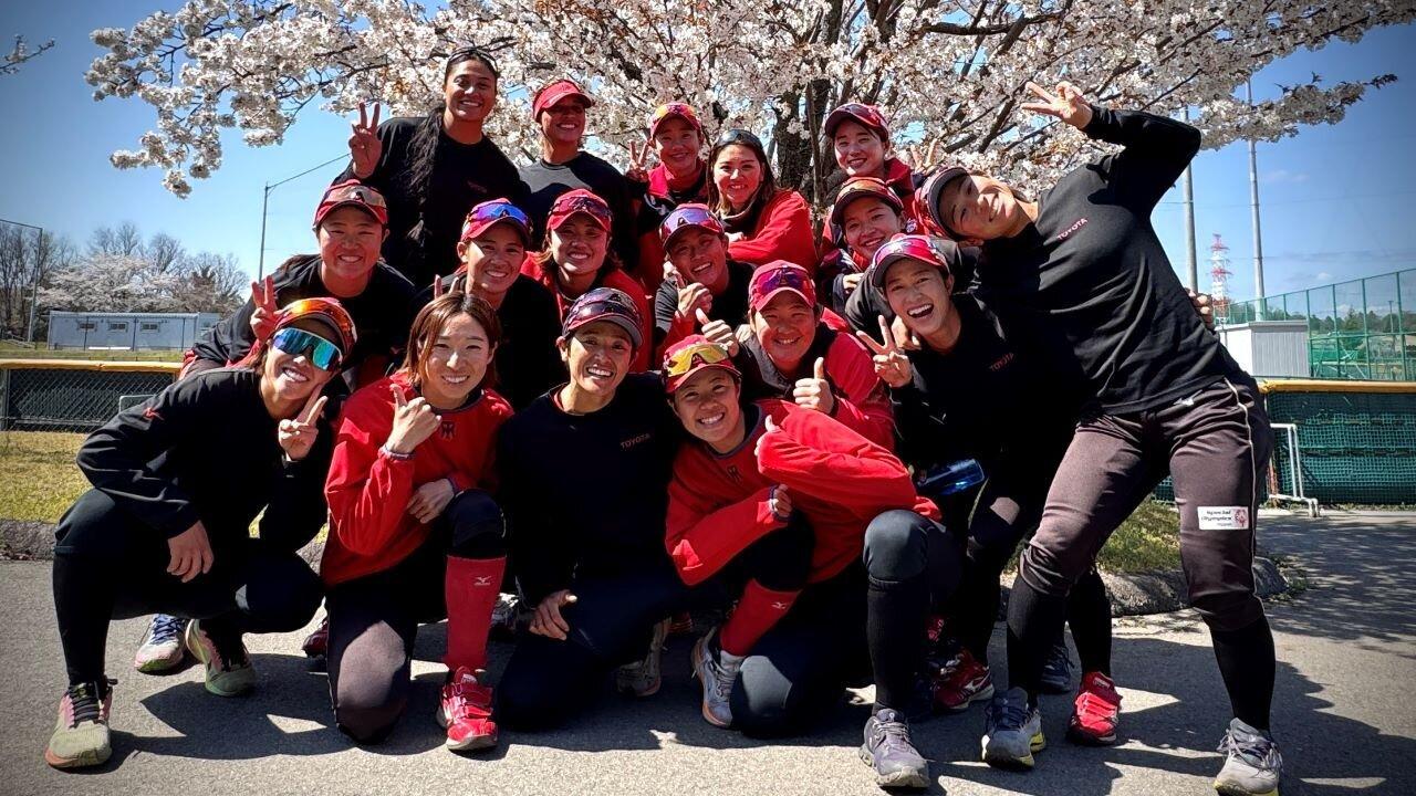 女子ソフト3連覇へ始動！ 大黒柱メーガンの後輩ピッチャーへの想い