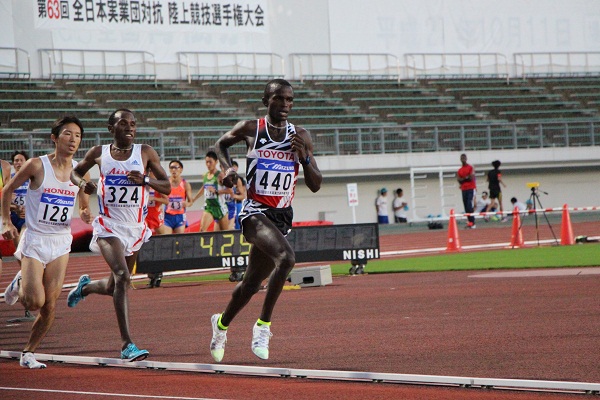 ｶﾞﾃﾞｨｱ5000m.JPG